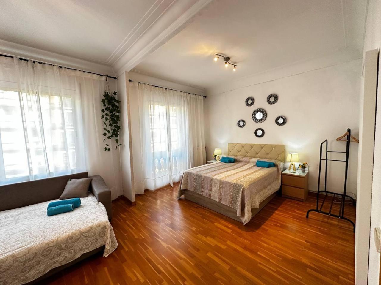 Habitaciones Acogedoras Barselona Dış mekan fotoğraf