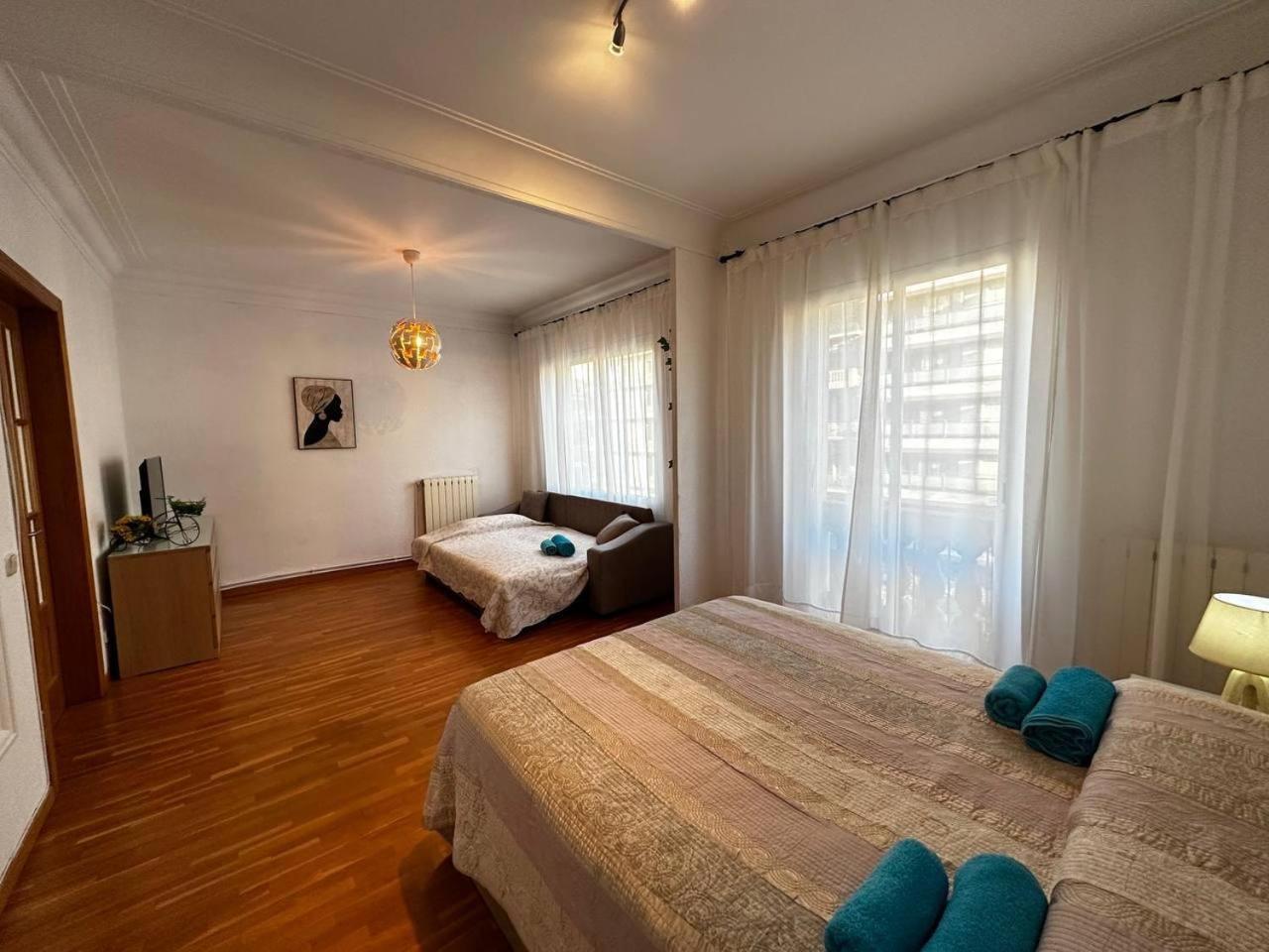 Habitaciones Acogedoras Barselona Dış mekan fotoğraf