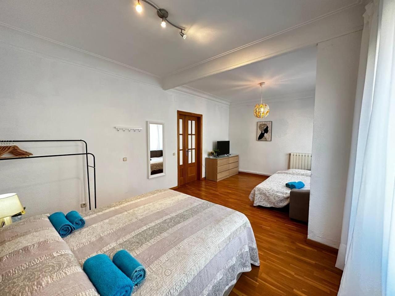 Habitaciones Acogedoras Barselona Dış mekan fotoğraf